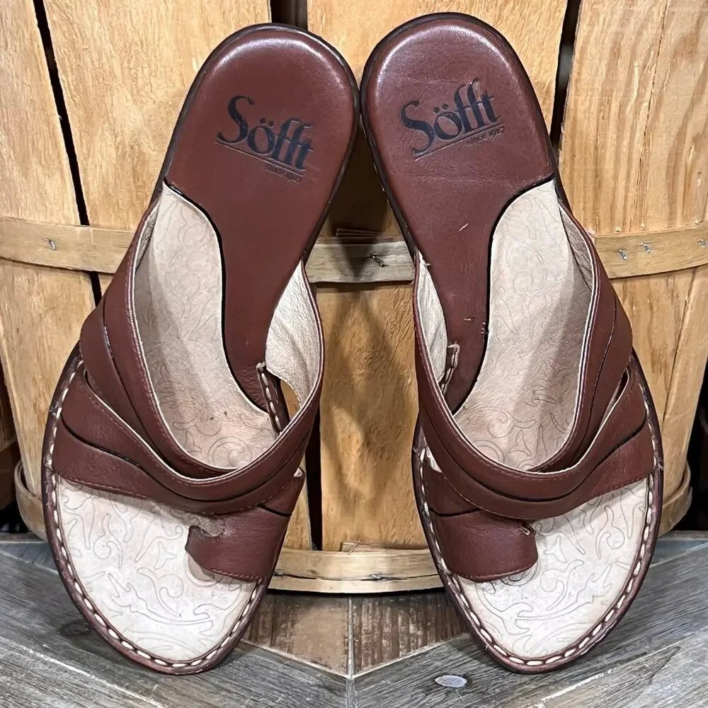 Sofft Brown Leather Toe Loop Thong Wedge Heeled Sandals Womens Size 8